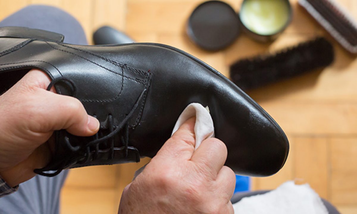How To Fix Scuffs & Scratches In Leather Shoes | Samuel Hubbard