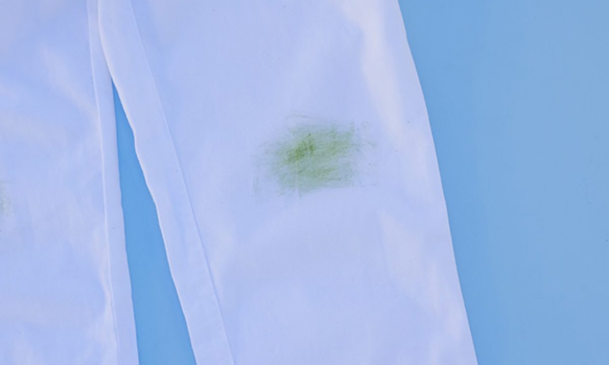 How to Get Grass Stains Out of Jeans