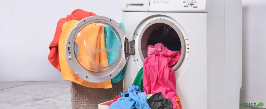 KDC-Clothes in Washing Machine